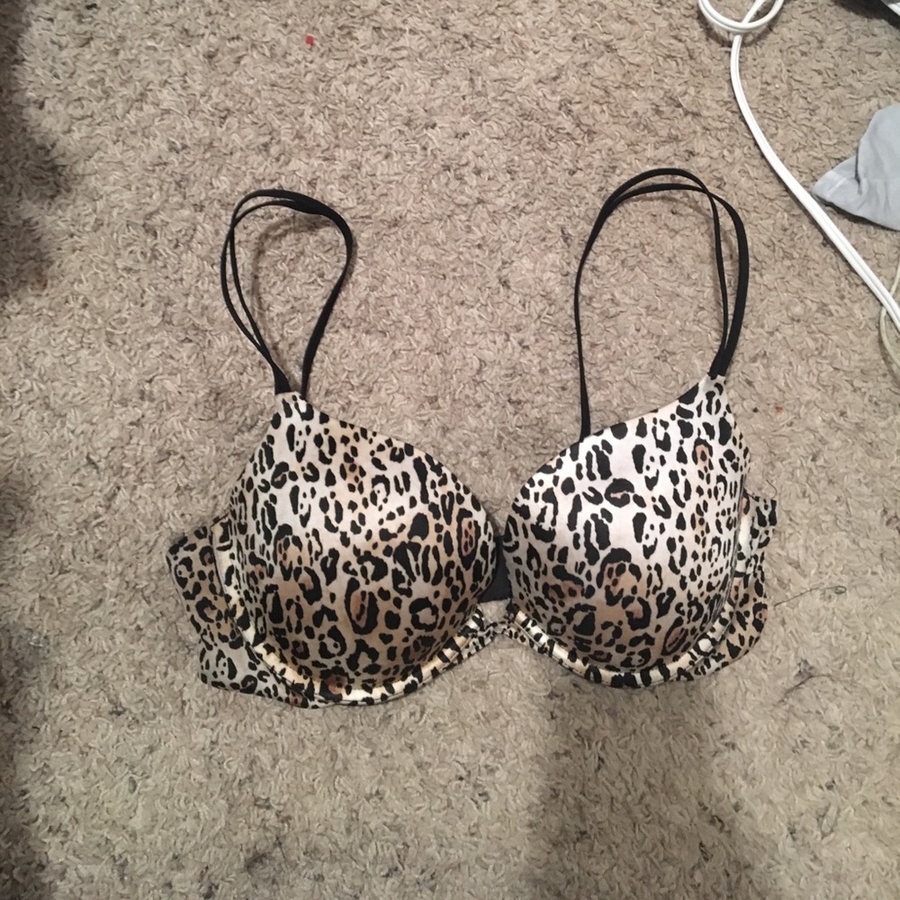 Victoria's Secret push up bra