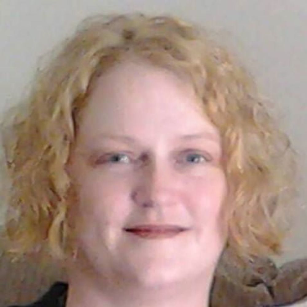 Meet your Posher, Yolanda