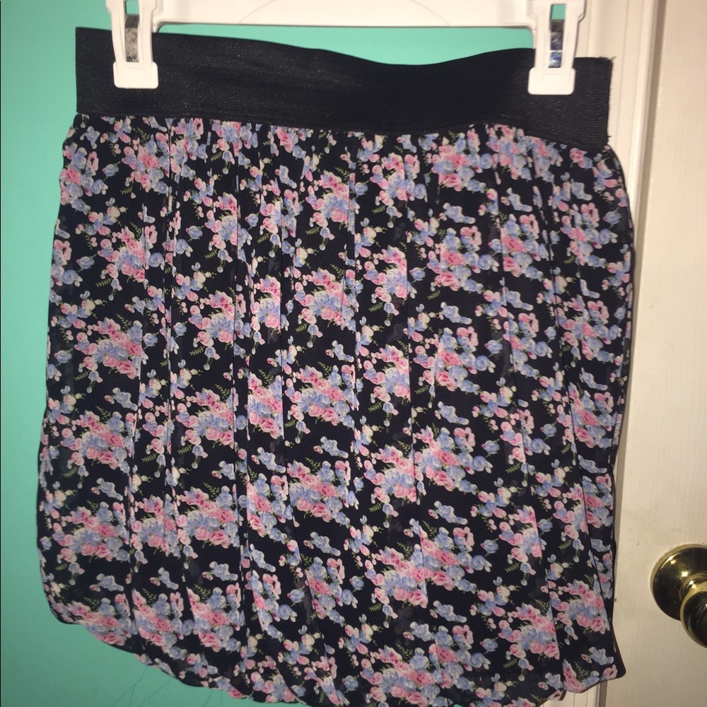 Forever 21 bubble skirt