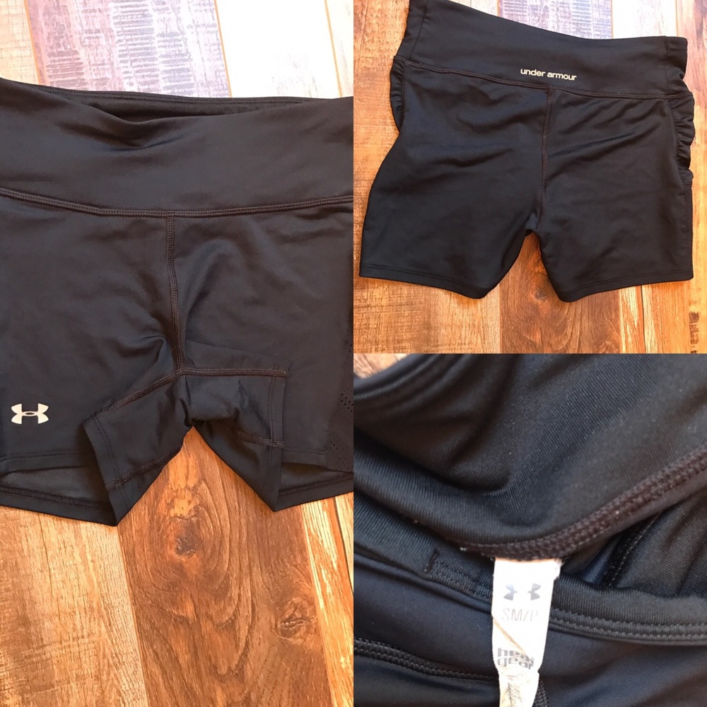 Under Armour spandex shorts sz S, black