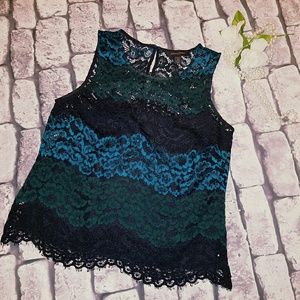1 hr SALE!  Banana Republic Lace Top