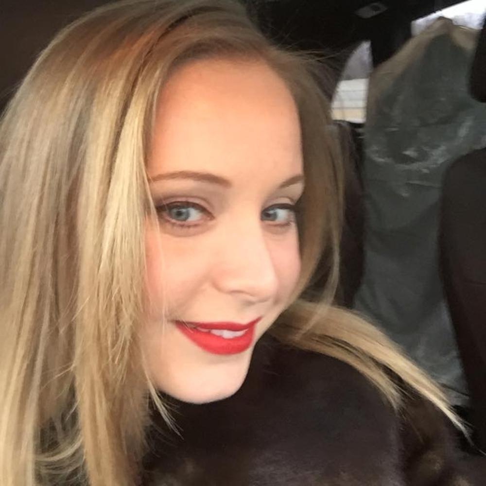 Meet your Posher, Olya