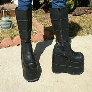 Demonia black pu stack-301boots