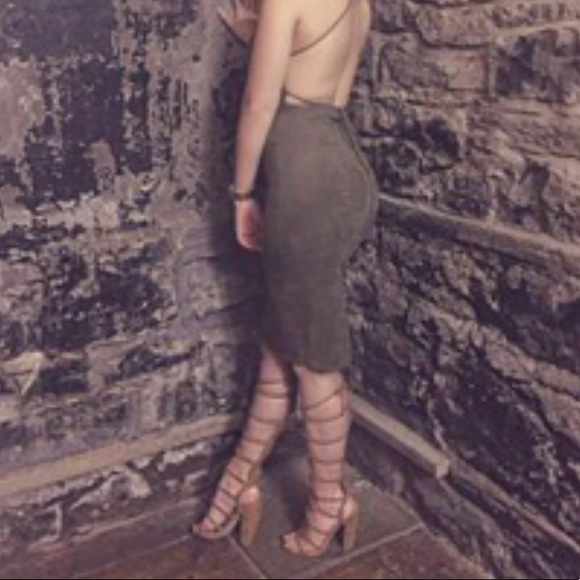 Boho Chic Knee High Gladiator Sandal - Picture 2 of 8