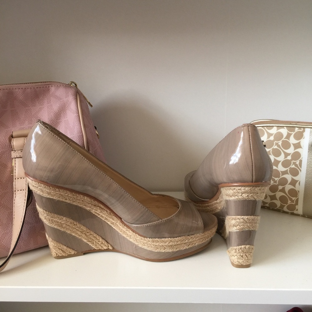 Calvin Klein Harlo Espadrille Wedge 8.5 / 11