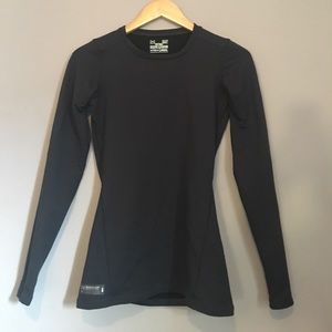 Under Armour Long sleeve black cold gear shirt