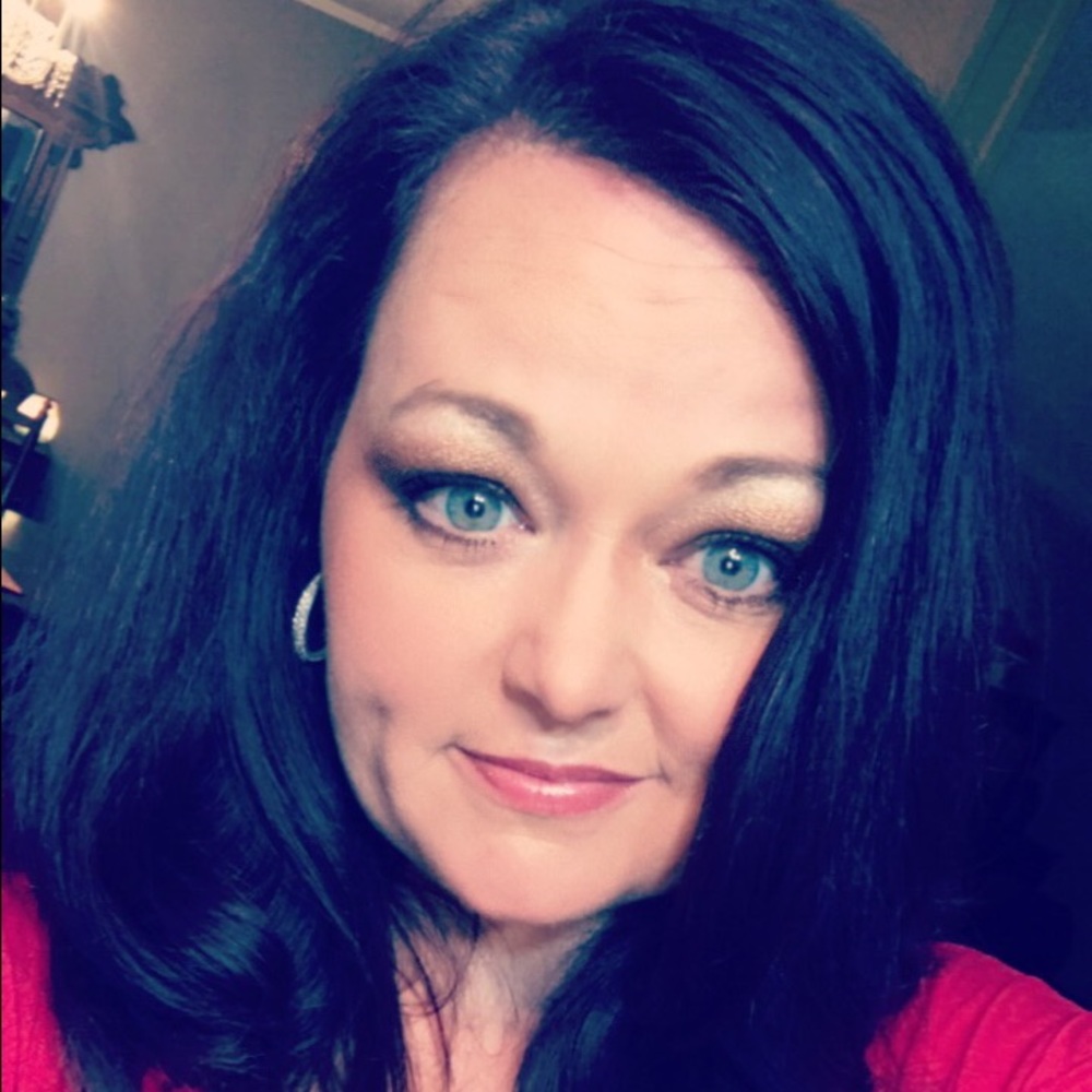 Meet your Posher, Shelley