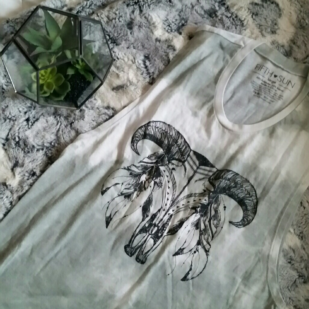 Long horn tie dye tank