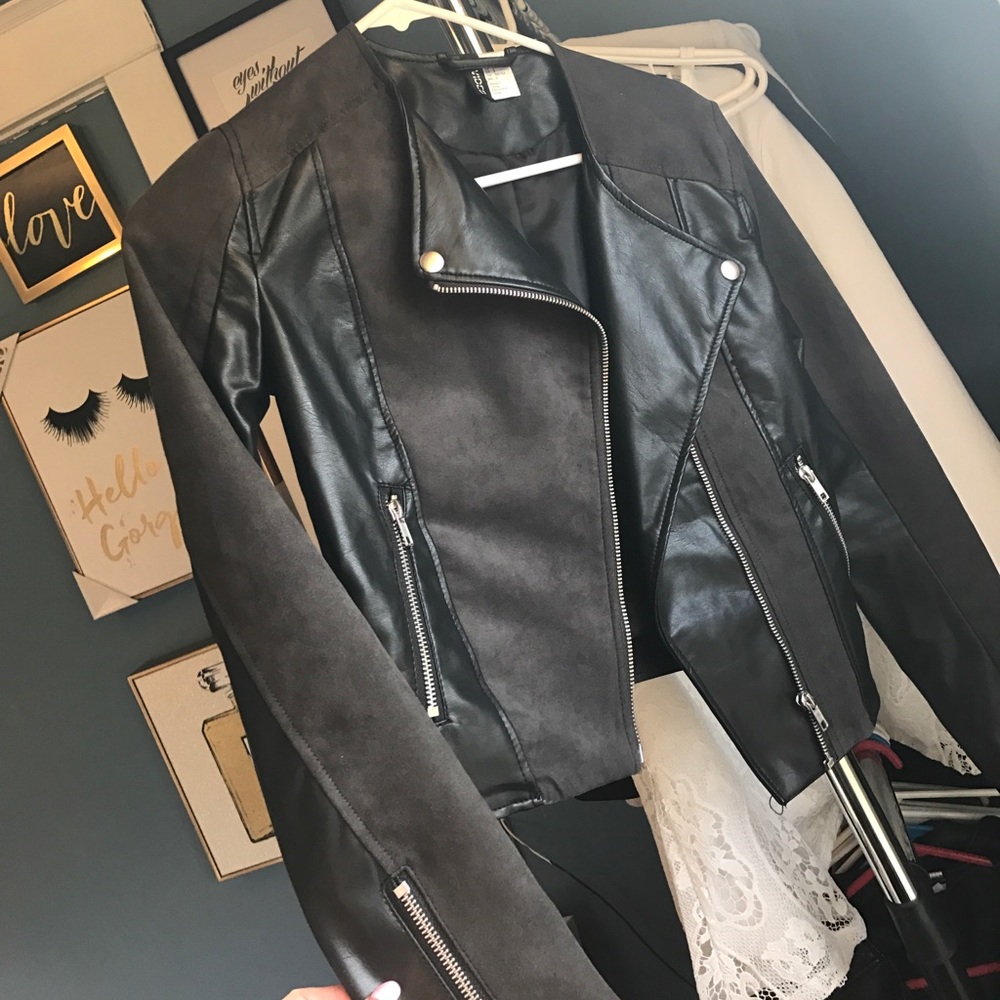 H&m leather jacket size 2