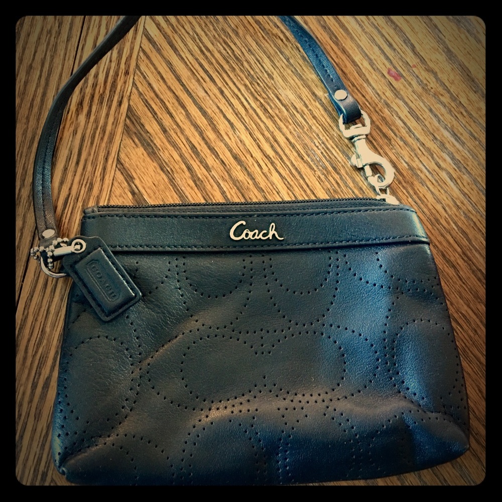 Coach wristlet. Gently worn.