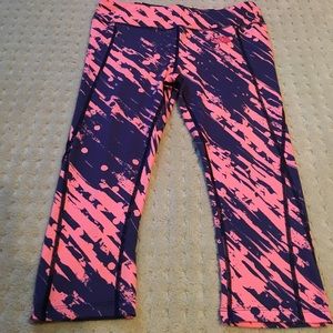 Women's medium north face crop