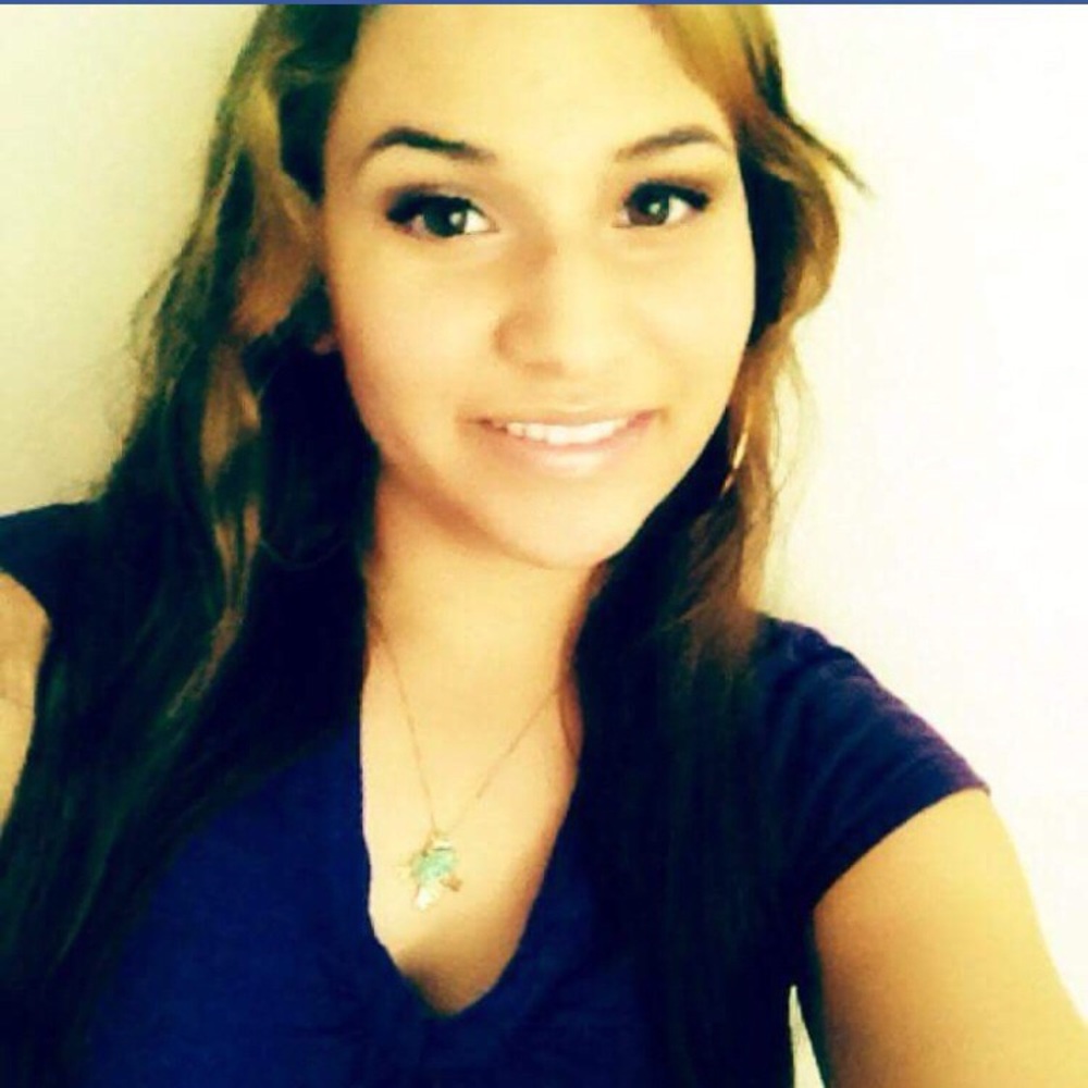 Meet your Posher, Karisa
