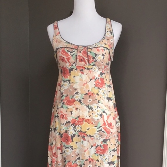 LC floral Hi-Lo Maxi Dress - Picture 3 of 4