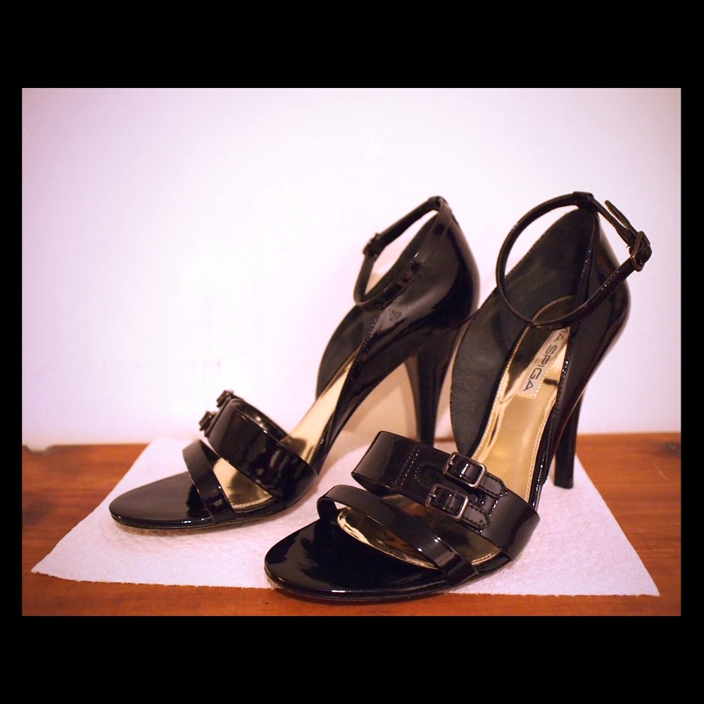Via Spiga Sandals