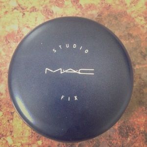 Mac makeup @mere5