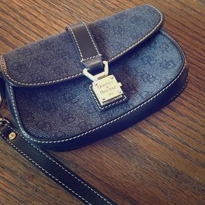 Dooney & Bourke wristlet. Gently used