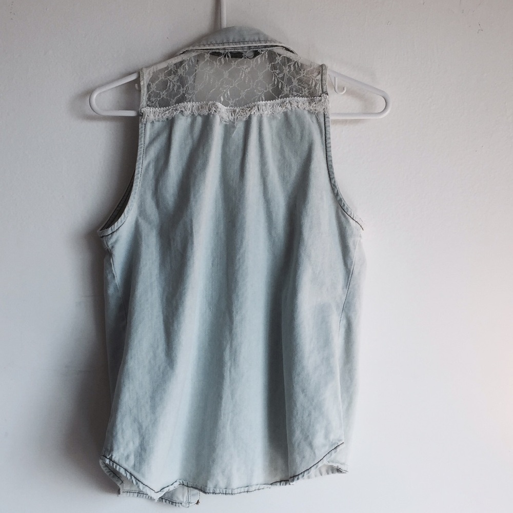 Jeans Vest with white lace - Picture 3 of 4