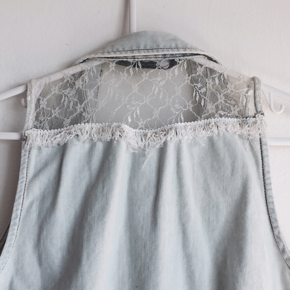 Jeans Vest with white lace - Picture 4 of 4