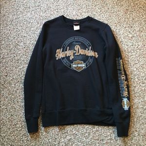 Black Harley Davidson sweatshirt!