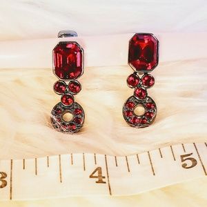 ❇️ Red jeweled clip earrings ❇️