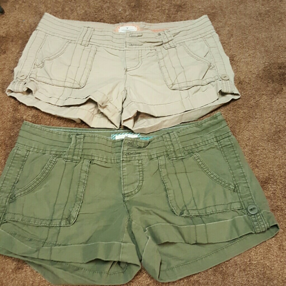 Bundle Beige & Olive  cargo type shorts