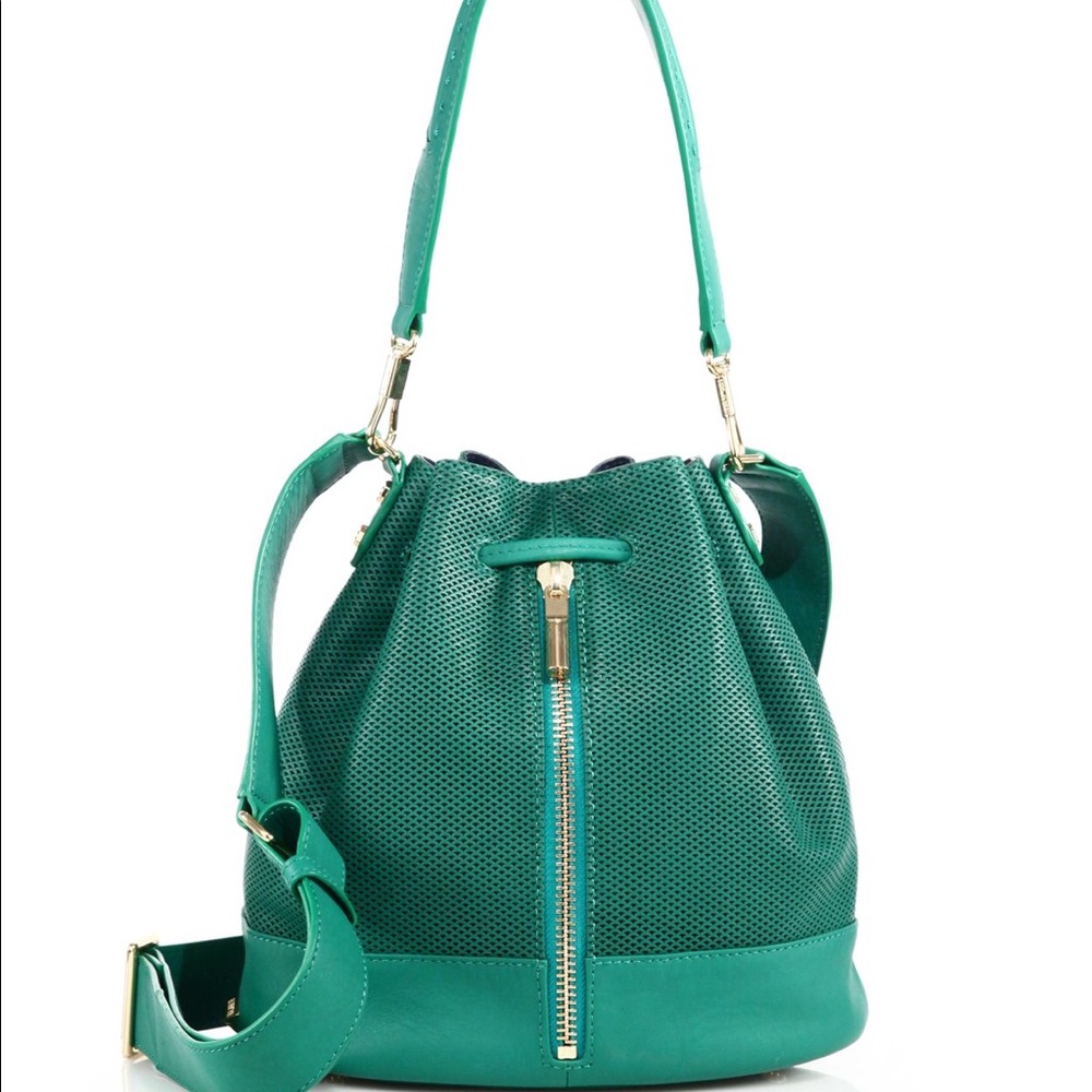Elizabeth and James leather bucket shoulder bag - Picture 2 of 4