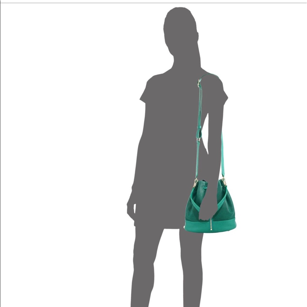 Elizabeth and James leather bucket shoulder bag - Picture 4 of 4