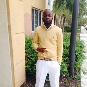 Meet your Posher, Max