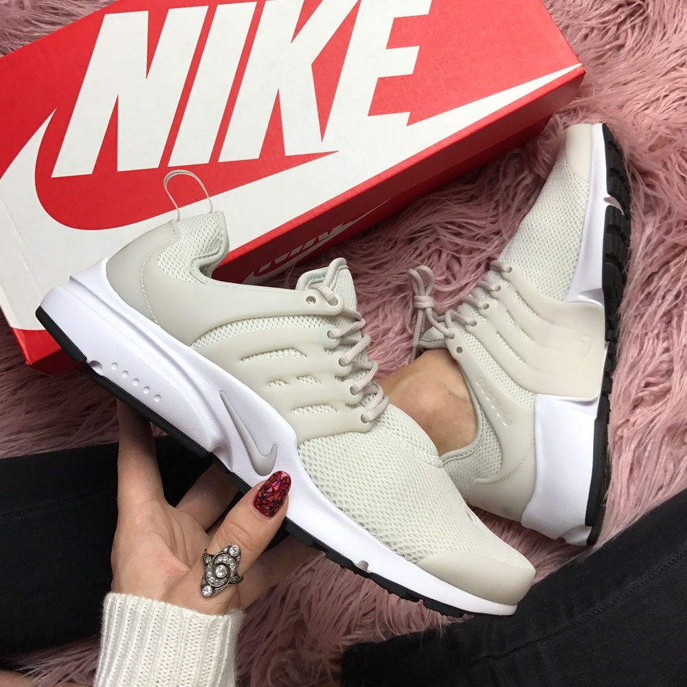 NWT Nike presto ๐ฆ - Picture 2 of 6