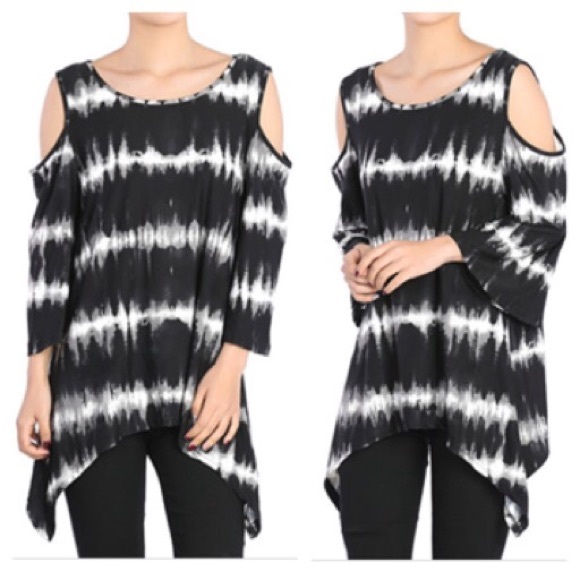 Tops - 5⭐️ RATED! Cold shoulder tie dye- shark bite hem