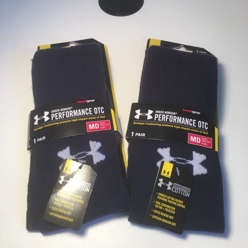 2 pairs UNDER ARMOUR socks MENS