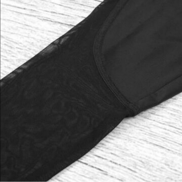 New Tech Mesh Cut Out Moto Workout Leggings - Picture 7 of 8