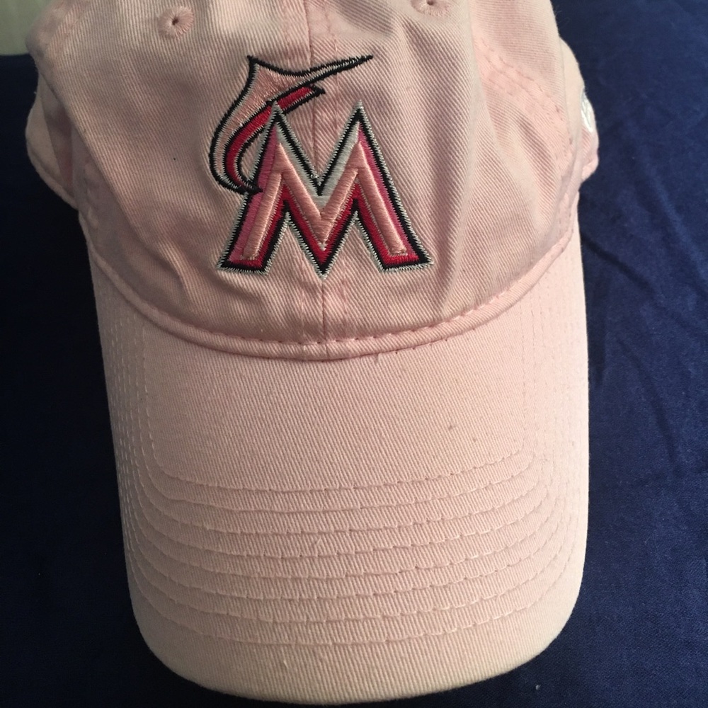 *SALE* Brand New Pink Florida Marlins Hat!!