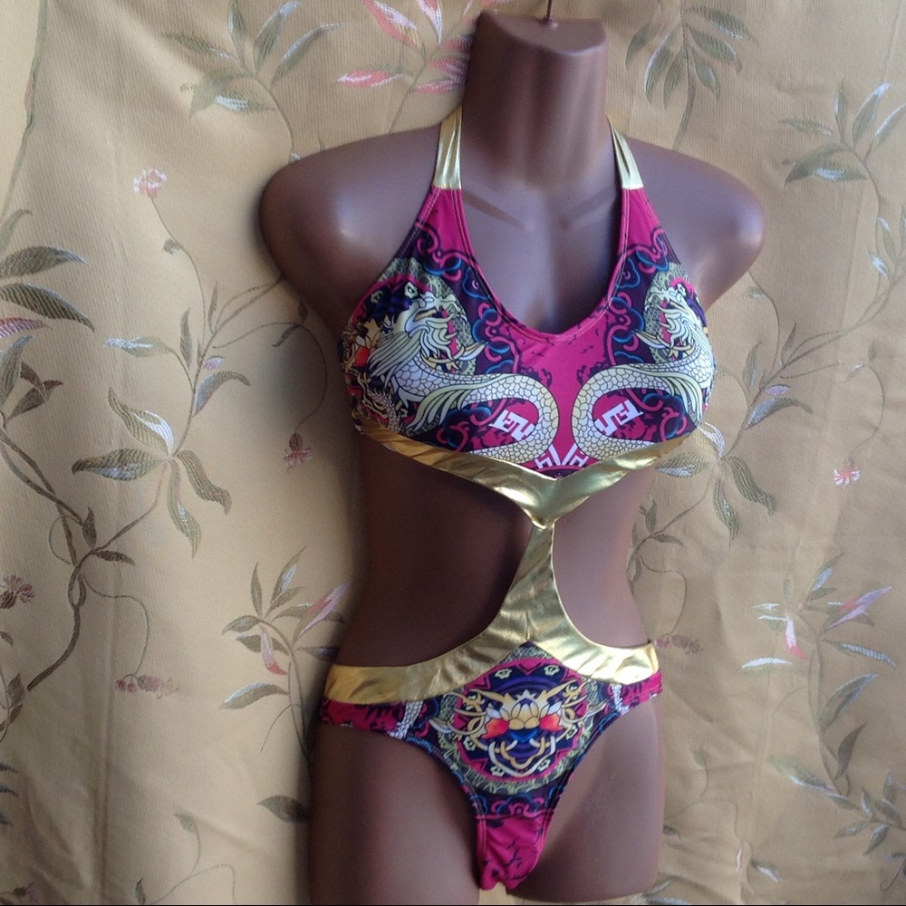 Swimsuit Sz.M.Monokini.NWT $25 FIRM