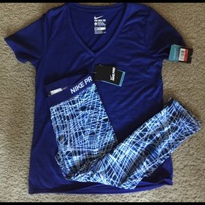 NIKE dri fit v neck matching Nike crop pants