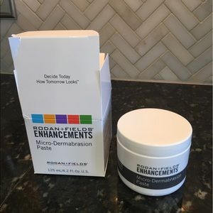 Rodan & Fields Microdermabrasion paste