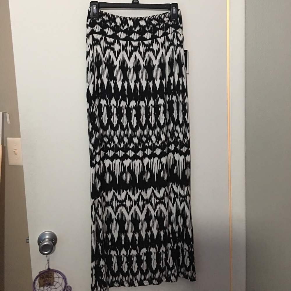NWT! Aztec Print Maxi Skirt!