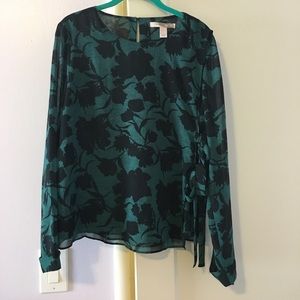Floral long sleeve blouse