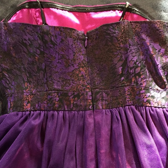 Fun & Flirty Cocktail Dress - Picture 5 of 6