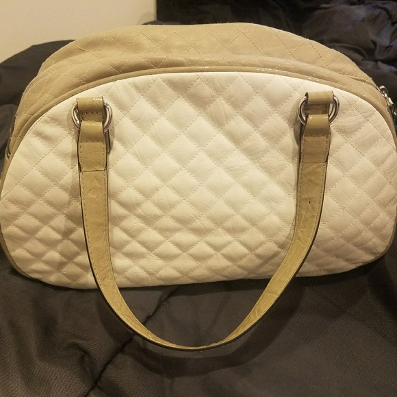 Guess handbag - Picture 4 of 8