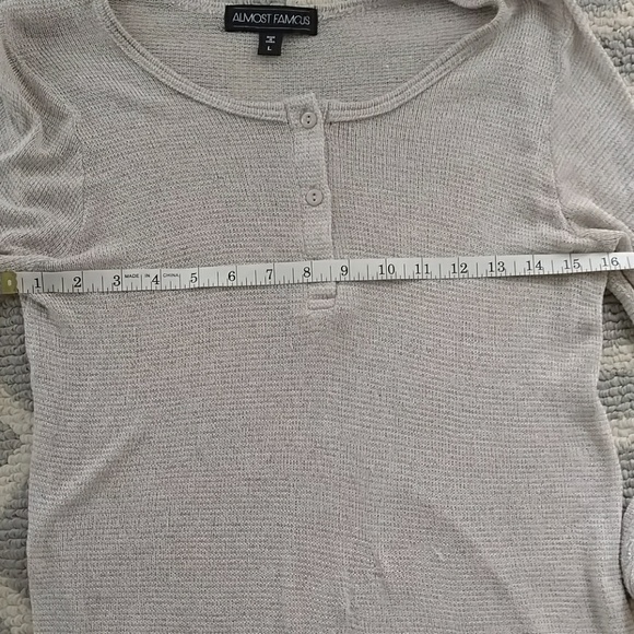 (ALMOST FAMOUS) LONG SLEEVE - Picture 4 of 8