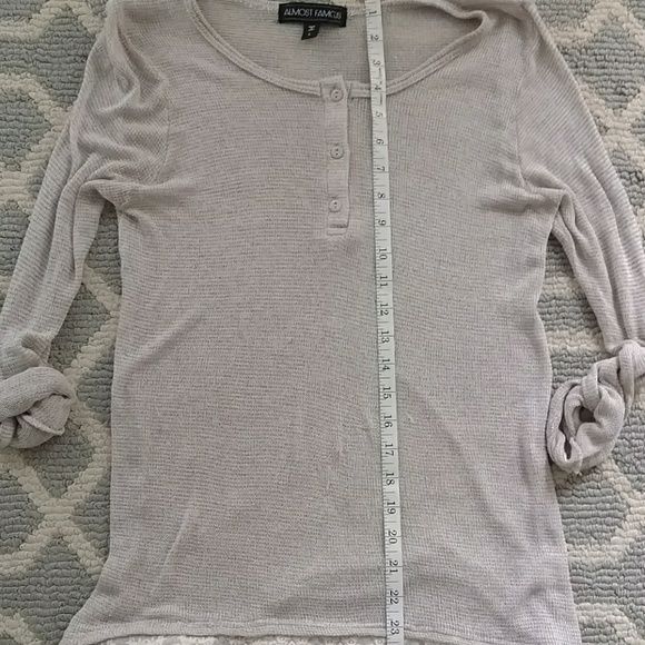 (ALMOST FAMOUS) LONG SLEEVE - Picture 5 of 8