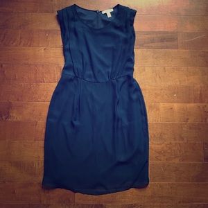 Navy sleeveless dress