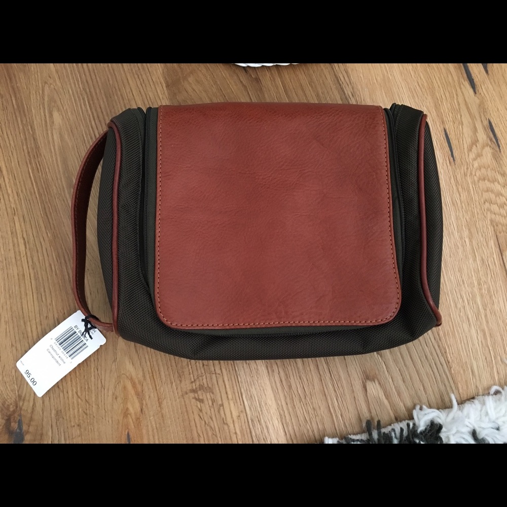 Bosca Men travel toiletries bag