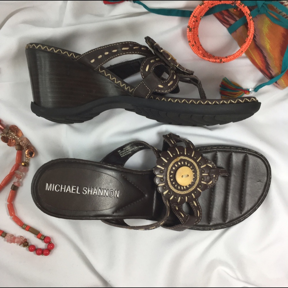 NWOT MICHAEL SHANNON Verona Boho Wedge Sandals