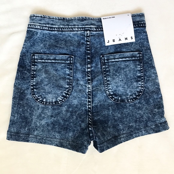 • American Apparel Acid Wash Shorts • - Picture 3 of 7