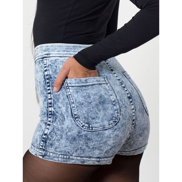 • American Apparel Acid Wash Shorts • - Picture 4 of 7