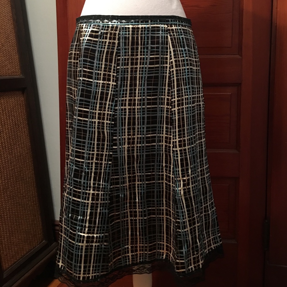 EUC The Limited silk & lace skirt