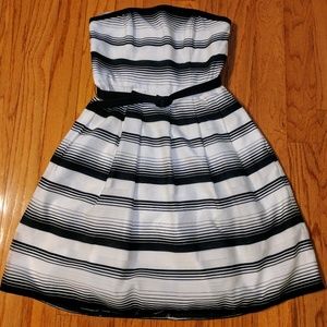 White House Black Market Strapless Dress with Belt