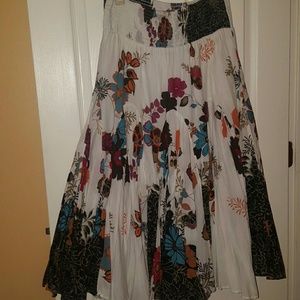 Skirt Size L - lots of stretch on the waist.